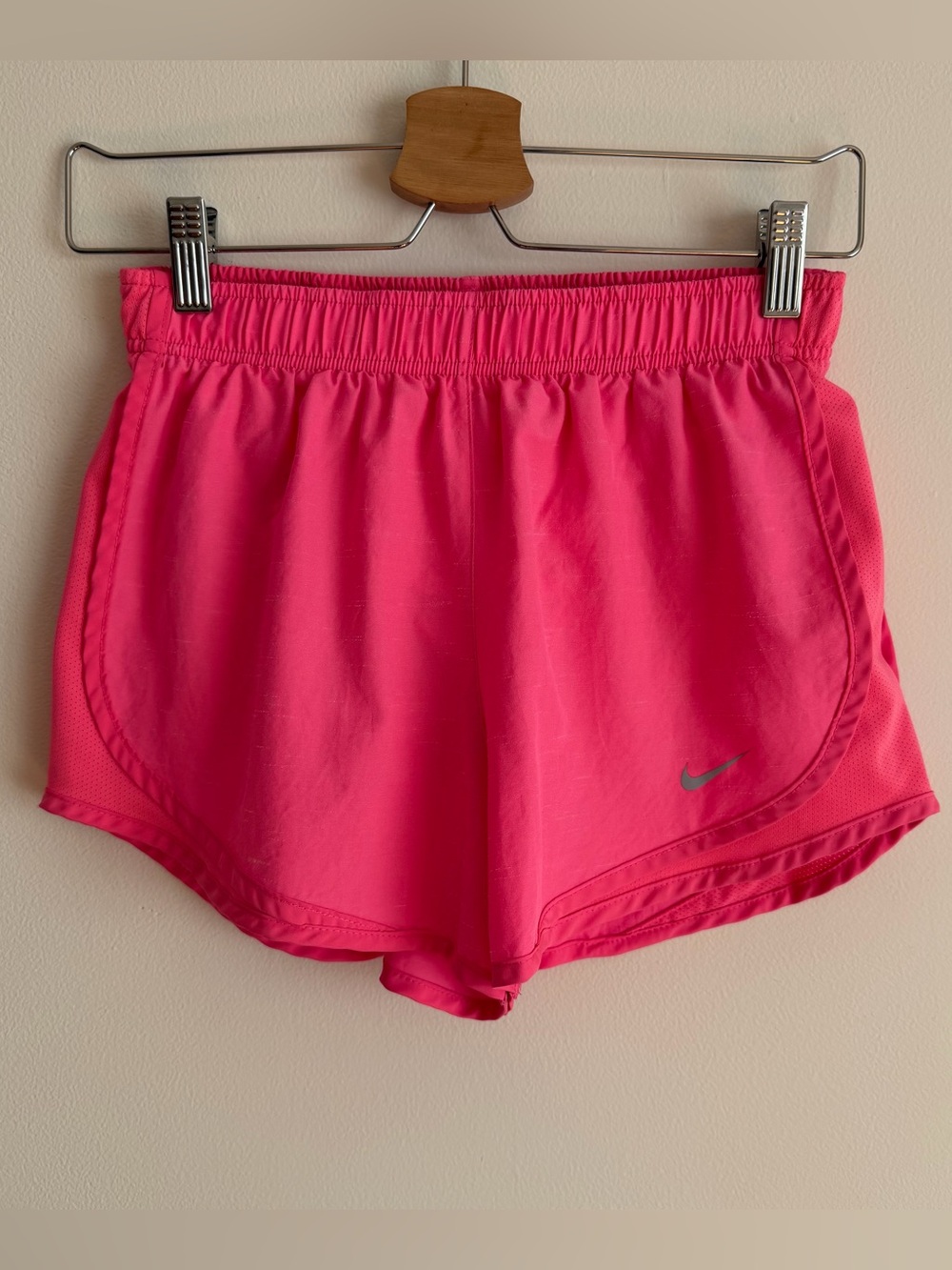 Nike Tempo Dri-FIT Running Shorts Hyper Pink Fuchsia Brief Lined Small S - Picture 9 of 9